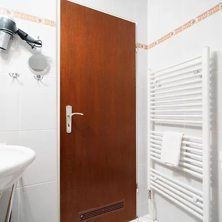 Solaris 6 Mit Balkon, Gemeinschaftssauna Und Grillplatz *